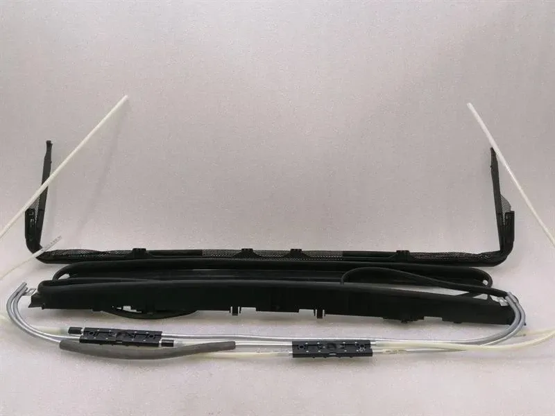 Mercedes C Class W205 Sunroof Guide Tube A2057802800 Panoramic Roof Guide Tube-