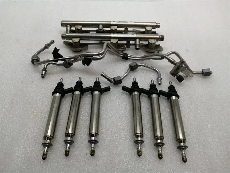 MERCEDES C43 AMG M276 V6 W205 FUEL LINE SET A2760704195 FUEL LINE KIT-