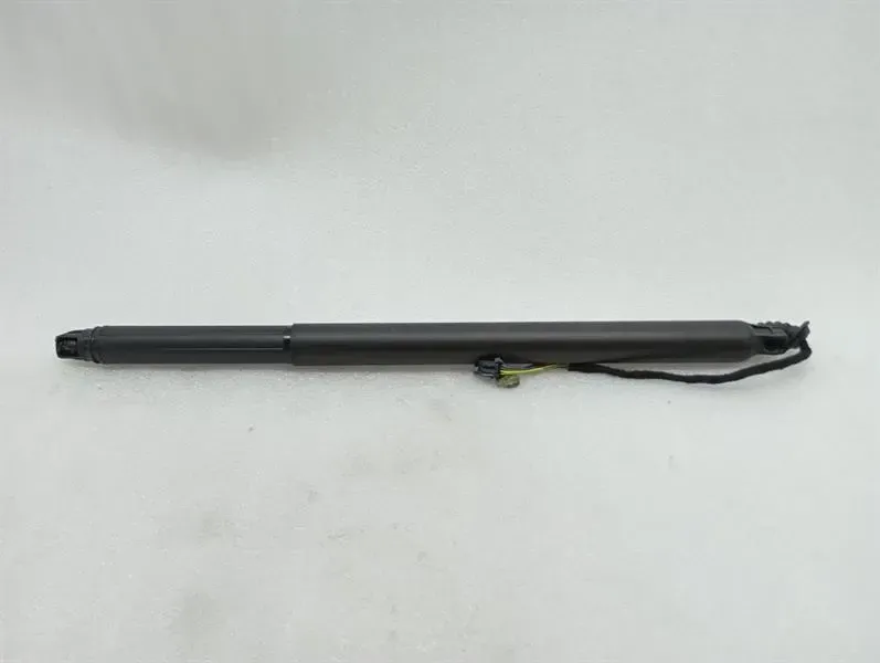 Ferrari GTC4 Lusso T 3.9 V8 F151M Boat Lid Strut 88037300 Tailgate -