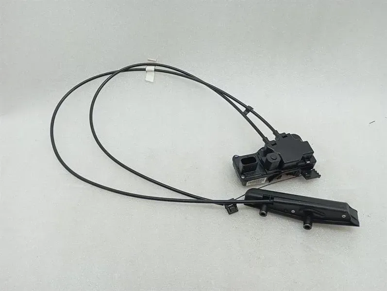 Chevrolet Corvette C7 door lock 23190350 door lock left left-
