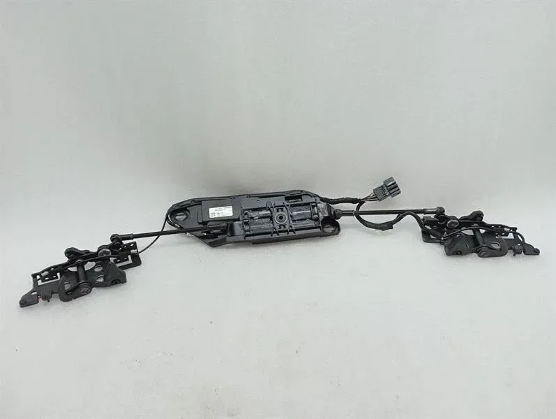 BMW 4 G83 M4 54345A05E08 ROOF LOCK
