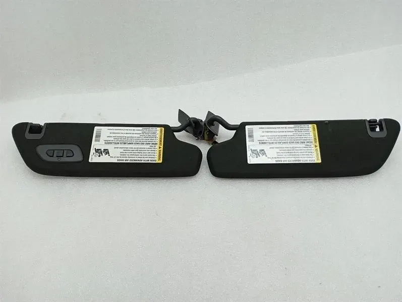 CHEVROLET CORVETTE C7 Sun visor 84445346 Sun visor DEFECT