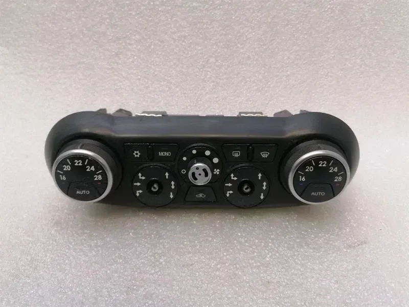 Ferrari F12 Berlinetta F152 Auto Climate Control 84874000 Climate Control Panel A/C
