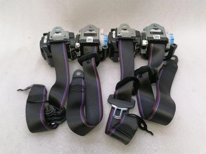 BMW 4 G83 M4 Seatbelt 311046399C3F CONVERTIBLE M STRIPE SET Seat Belt Strap