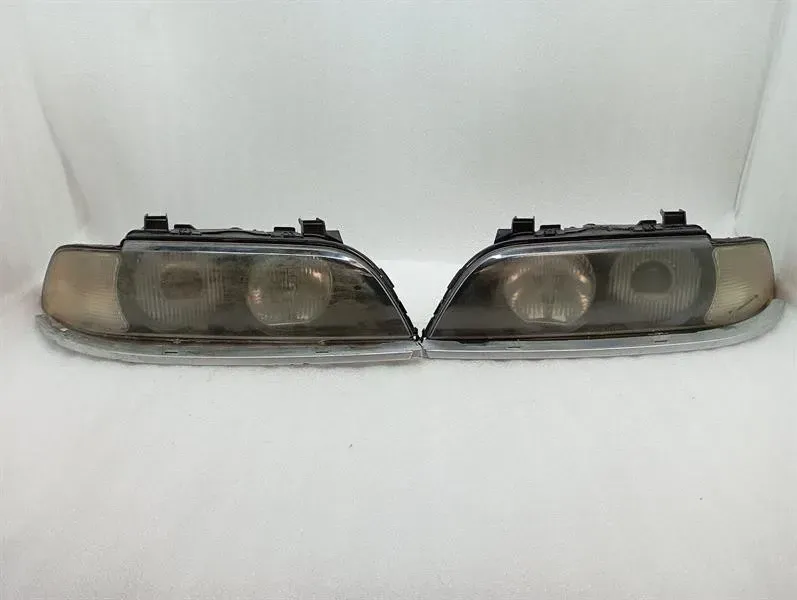 BMW 5 Series E39 Head light SET 63128379677 set of 2 headlights SET USA