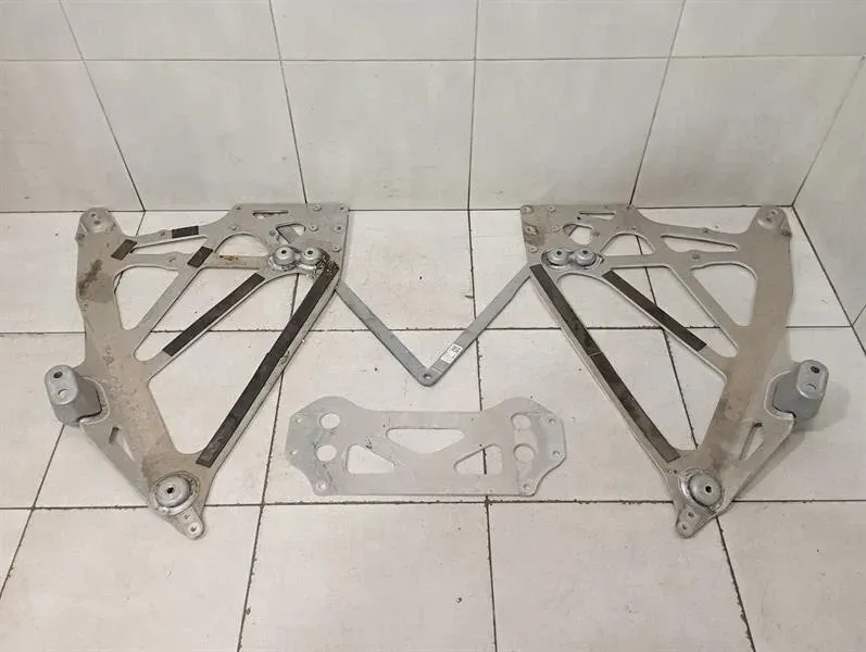 BMW 4 G83 M4 holder bracket 33309504175 holder carrier rear set rear set-