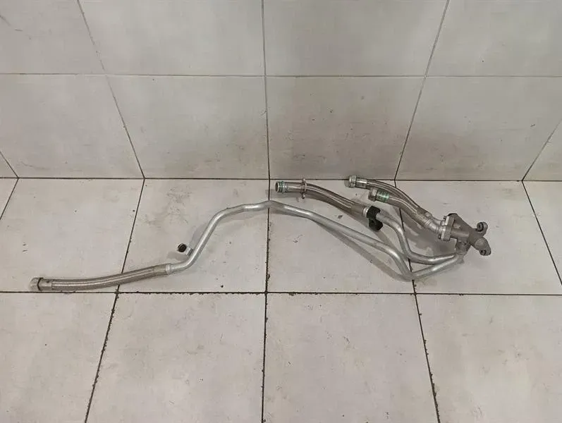 Ferrari GTC4 Lusso F151m oil cooling pipe 304797 oil line hose-