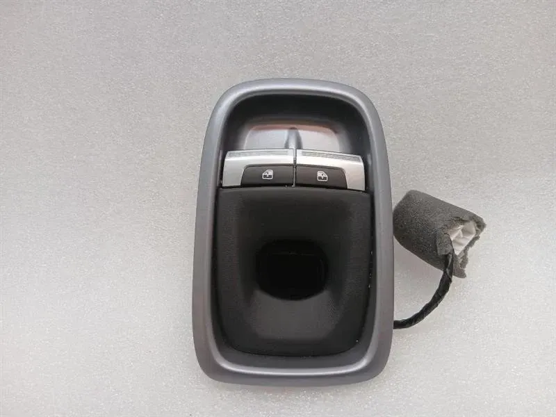 Ferrari GTC4 Lusso T 3.9 V8 F151M Switch 884956 Window Switch 88136900-