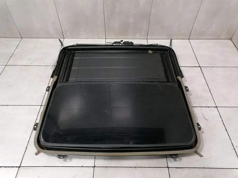 BENTLEY ARNAGE T SUNROOF FRAME PX106168PC SUNROOF FRAME -