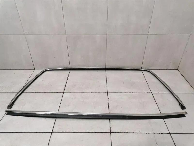 Bentley Arnage T Rear Window Molding PV111331PA Rear Window Strip -