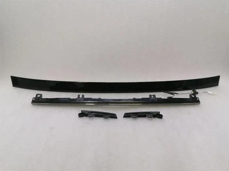 Aston Martin DBS Superleggera AM7 18-24 Stop Light HY53-13N408-AD Brake Light-