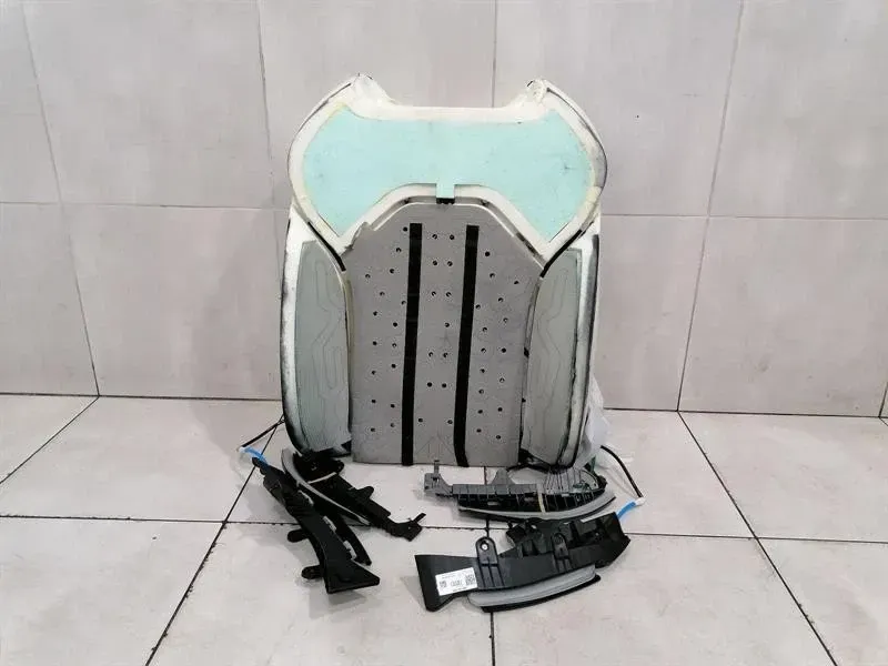 BENTLEY BENTAYGA 36A MK2 Massage seat 4M0907182 Massage seat 4M0881618 RH