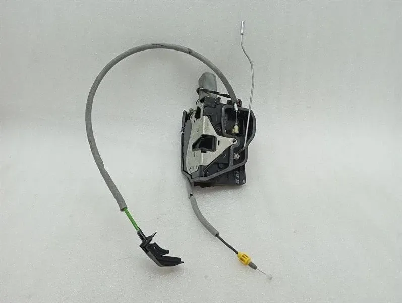 Rolls Royce Phantom MK7 front right door lock 7128834 door lock front right-