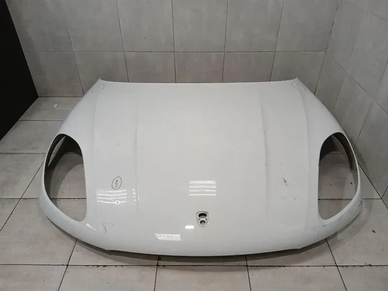 Porsche Macan 95B Bonnet 95B823031 Bonnet -