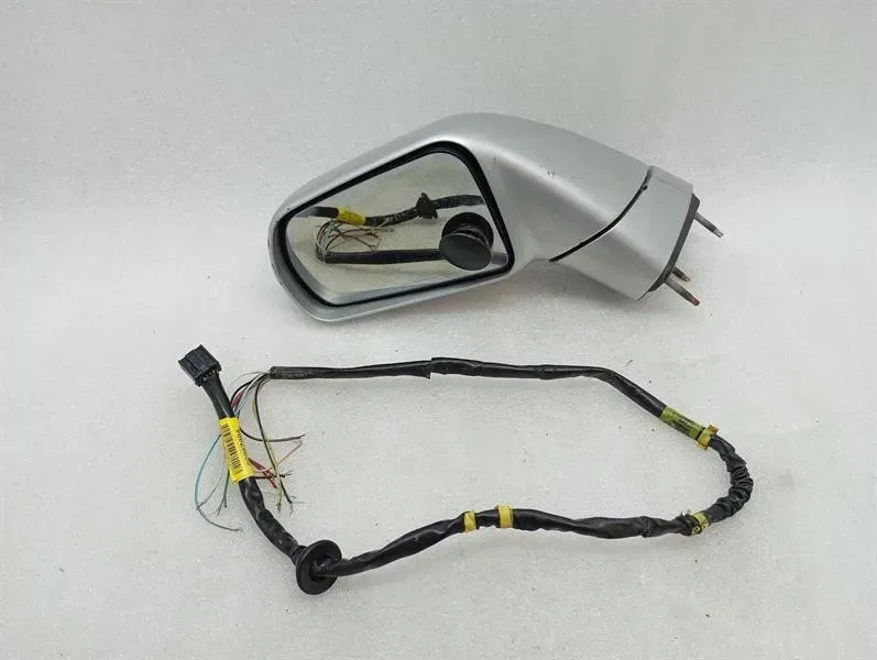 Chevrolet Corvette C7 left door mirror 22907004 defective exterior mirror left-