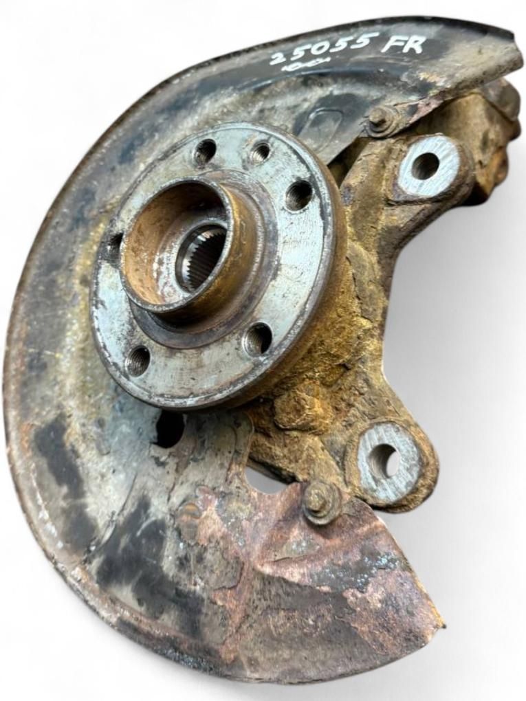 Wheel bearing housing front right VOLVO XC60 I (2008-2017)