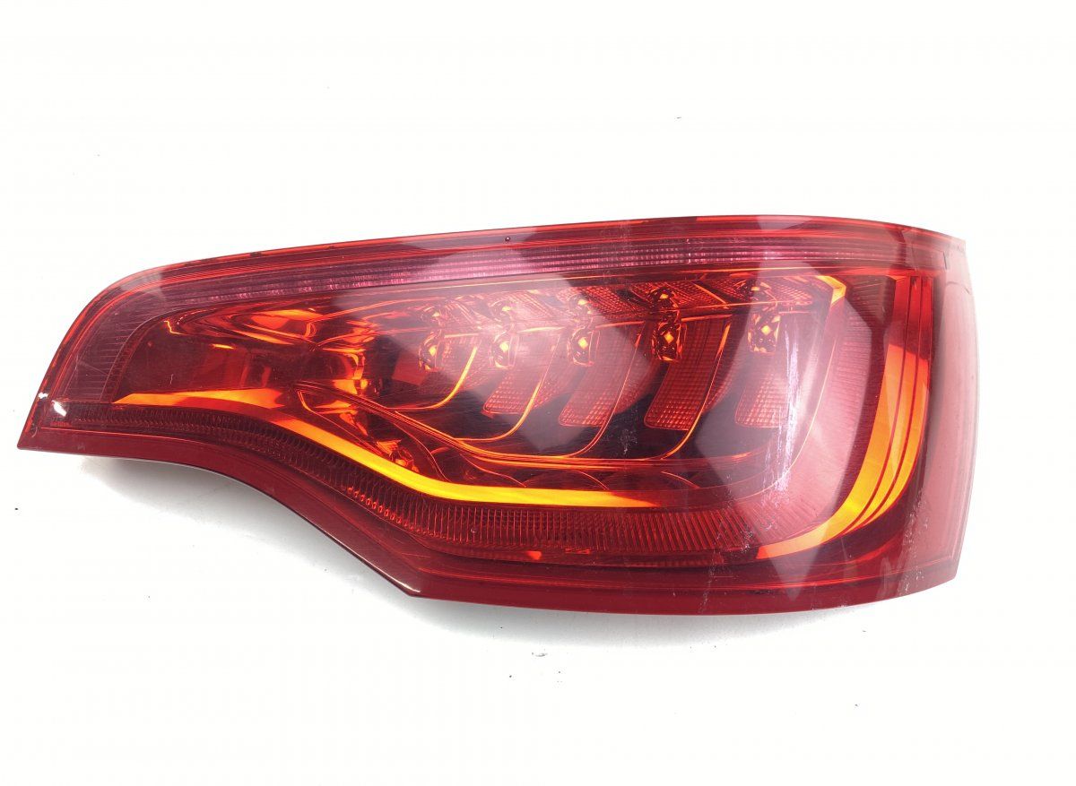 4L0945094L Tail light, right AUDI Q7 (4L) (2006-2015)
