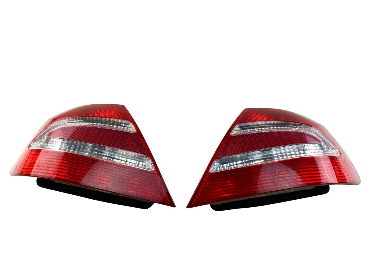 A2098200164 A2098200264 Tail lights set/kit MERCEDES-BENZ CLK (C209) (2002-2010)