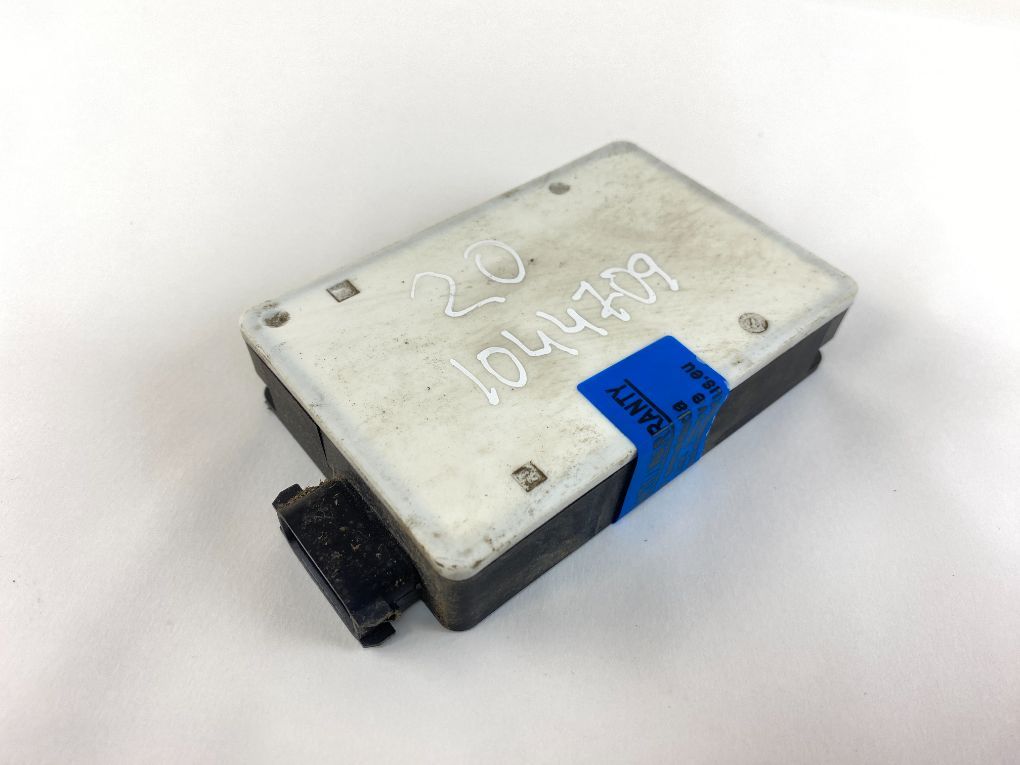 A0009058104 BLIND SPOT radar  sensor MERCEDES-BENZ C-CLASS (W205) (2013-2021)