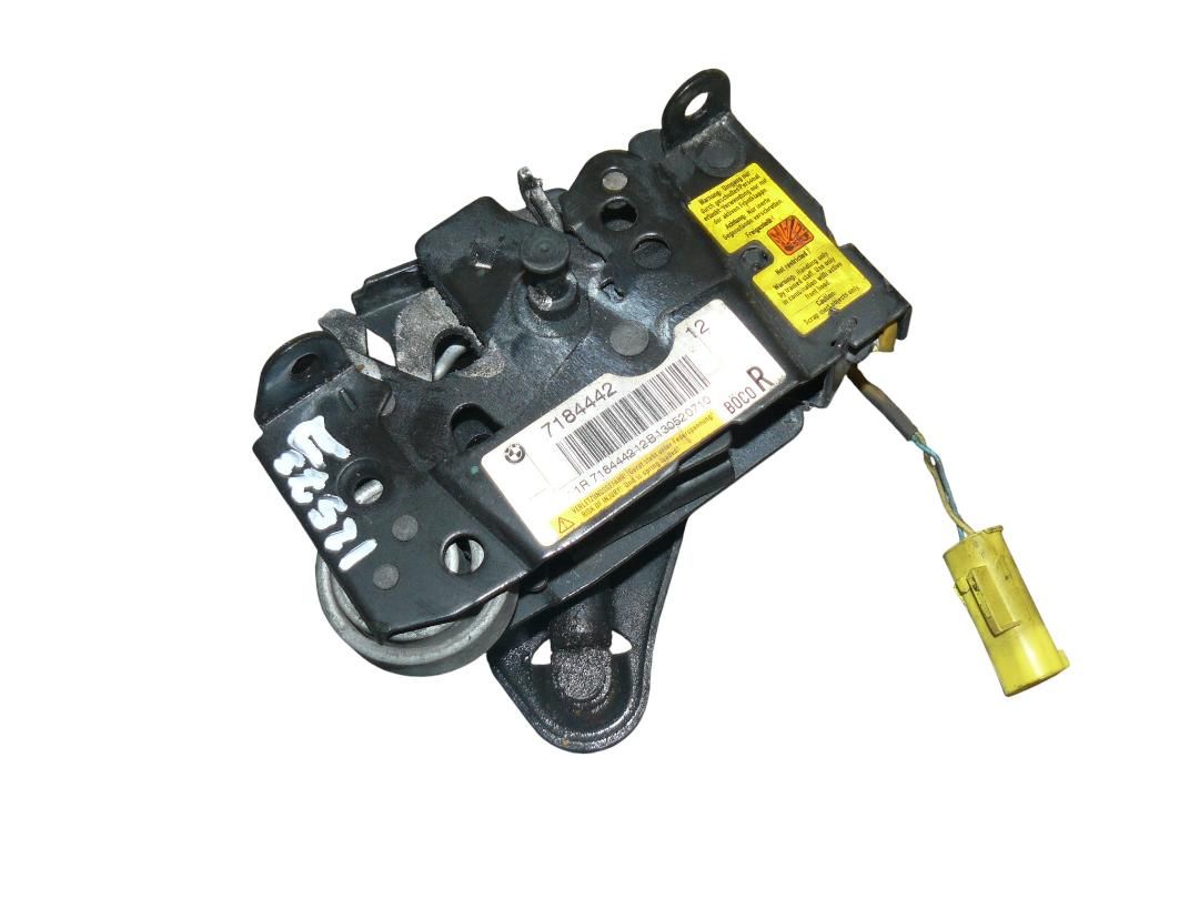 7184442 Bonnet latch right BMW 5 (F10, F11) (2010-2017)