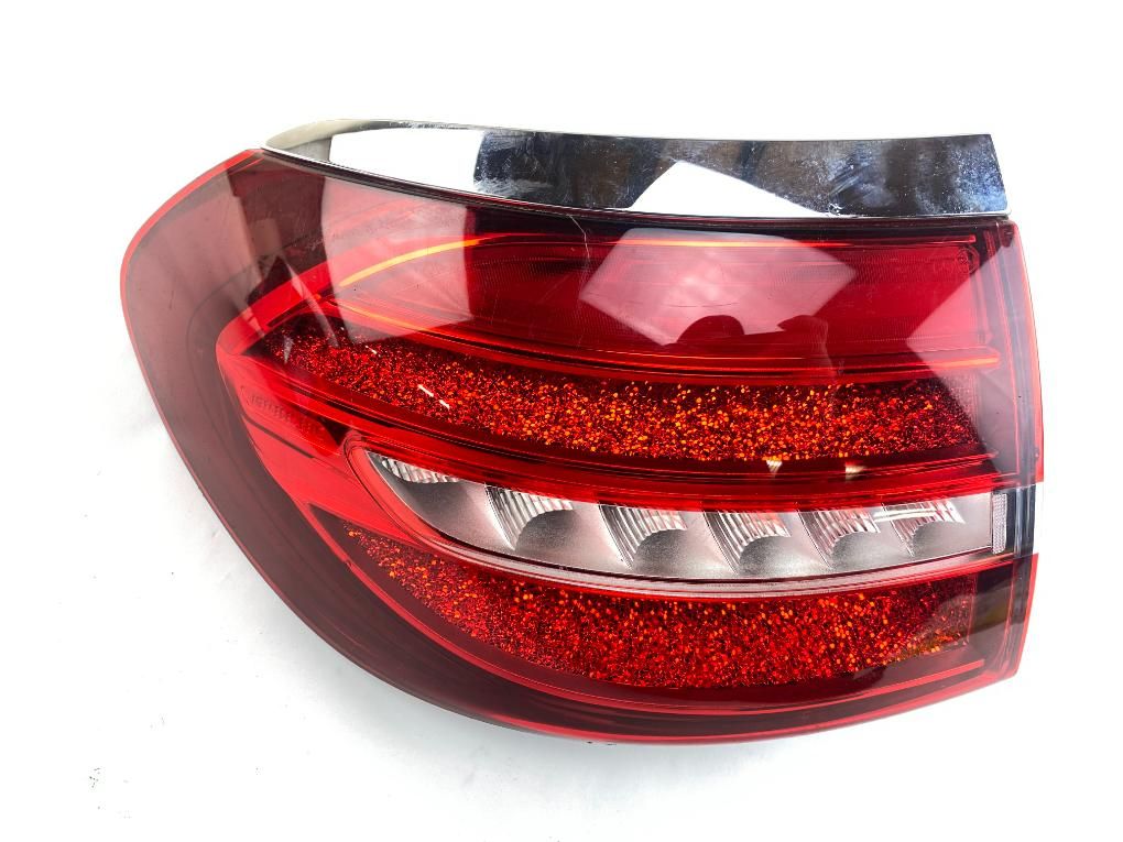 A2139068700 Tail light left MERCEDES-BENZ E-CLASS (W213) (2016-2023)