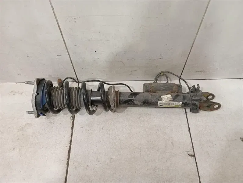 Mercedes C63 W205 Shock Absorber Front A2053207203 RH Shock Absorber Front AMG EDC-