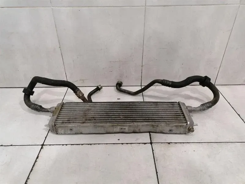 Mercedes ML W164 Engine Oil Cooler A1645000700 Oil Cooler Radiator A1561800182-