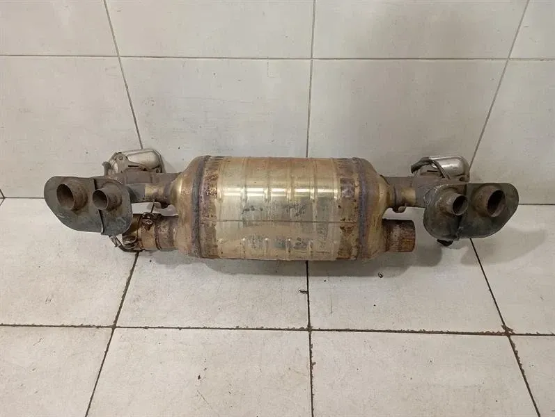 Porsche 911 992 exhaust silencer 992251052A defect exhaust silencer-