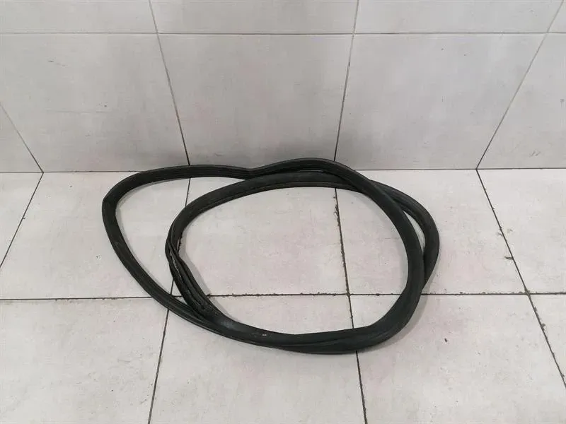 MERCEDES G W463A W464 18-24 DOOR SEAL A4637211500 FRONT RIGHT DOOR SEALS -