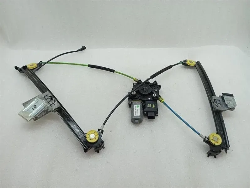 Ferrari 599 GTB F141 Right Front Door Winder 67131100 Window Regulator Front Right-