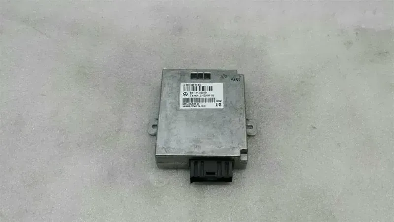 Mercedes SL R230 Voice Control Module A2308200285 Linguatronic Control Unit