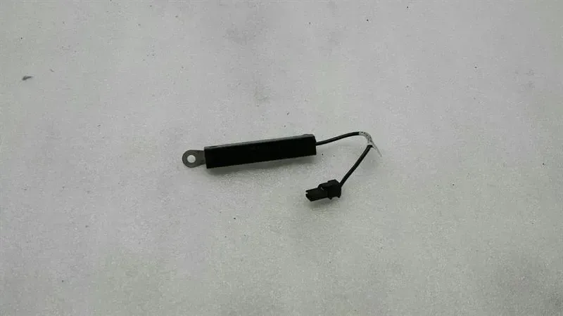 Mercedes GLK X204 Antenn / Antenn A2048702489 Antennförstärkare