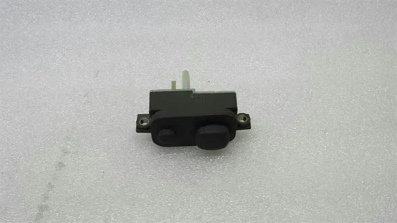 Audi S8 D2 Mirror Switch 4D0807703 Mirror Switch