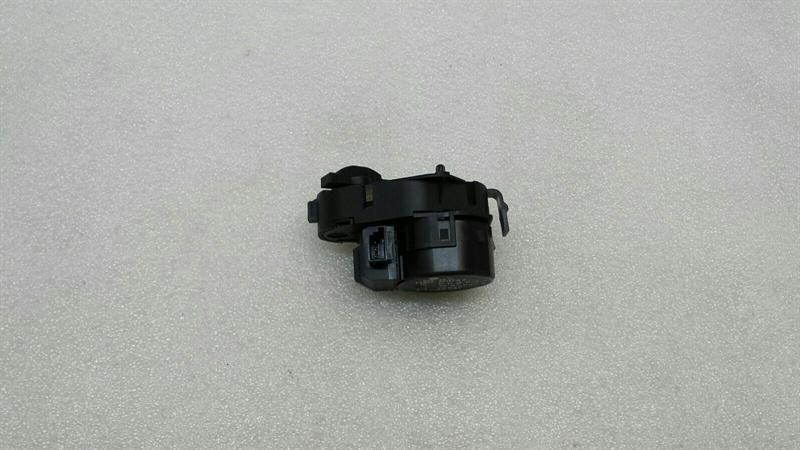 BMW Z4 E85 E86 Vent Flap Engine 64116936716 Servo Motor