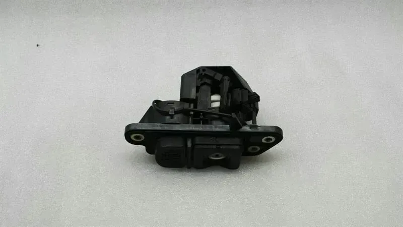 Mercedes CL W215 boot lock tailgate lock