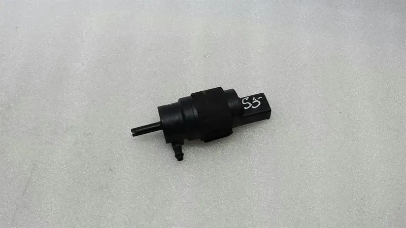 Audi S5 8T washer fluid pump 8K5955647 washer water pump