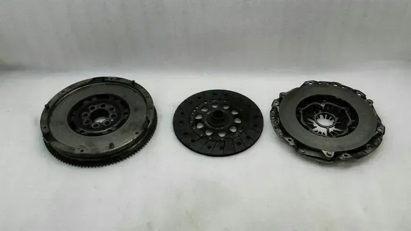 BMW Z4 E85 E86 Clutch Kit Flywheel 7837984 Flywheel + Clutch N52