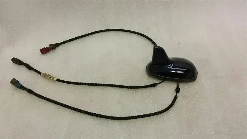 Mercedes CLS W219 Roof Antenna A2118208575 Roof Antenna GPS