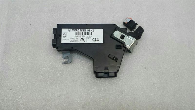 Mercedes SL R230 Amplifier Antenna A2308201289 Antenna Amplifier