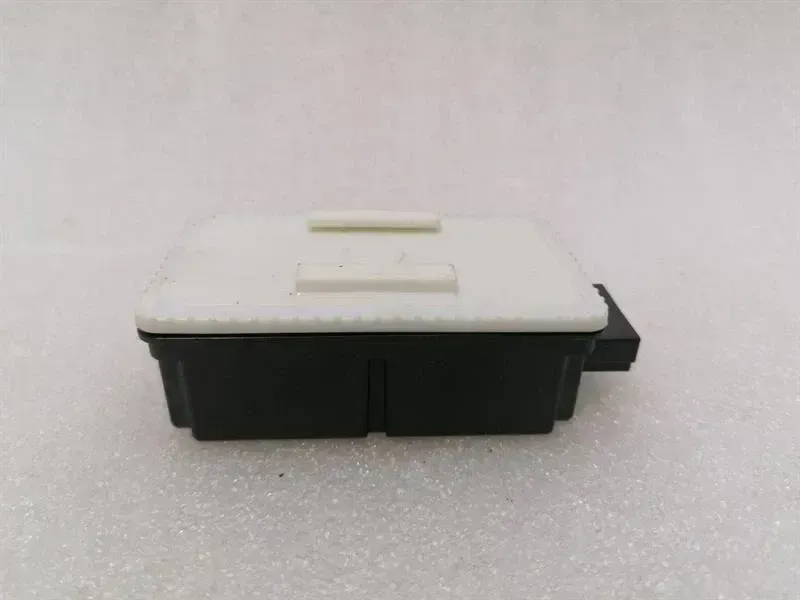 Tesla Model S 70 Tyre pressure module 1034601-00-B control unit TPMS