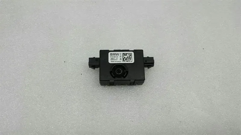BMW 1 Series F20 F21 Aerial / Antenna 9181453 Locking Circuit Antenna
