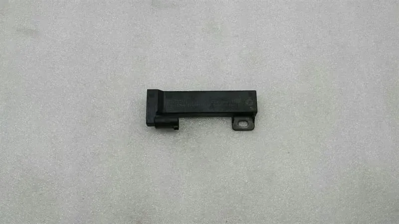 Chrysler 300C Keyless Go Antenna 68071978AA Keyless Go Antenna