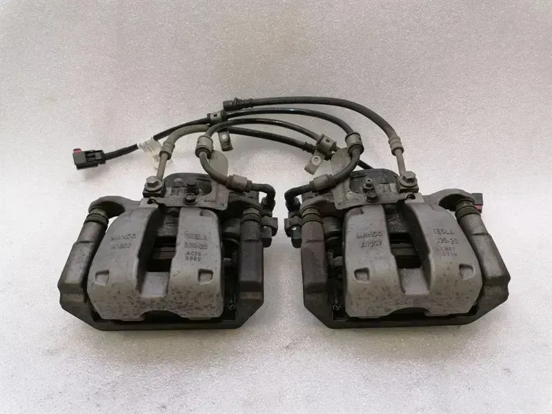 Tesla Model 3 Standard Range Rear Caliper 1044625-00-A Rear Brake Caliper SET