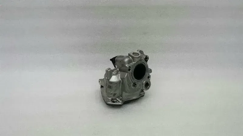 Mercedes E Class W212 EGR Cooler A6511400260 EGR Exhaust Gas Recirculation