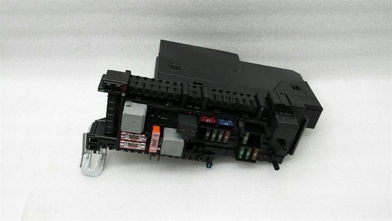 Mercedes E Class W212 Fuse Box A2129003822 Fuse Box SAM