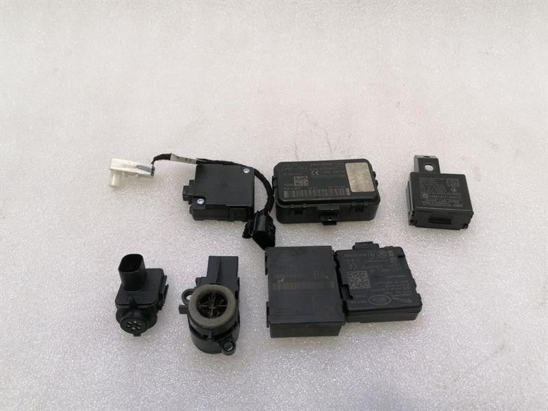 JAGUAR i-PACE X590 EV400 Electronic module K8D2-15K602-BB control unit SET KIT