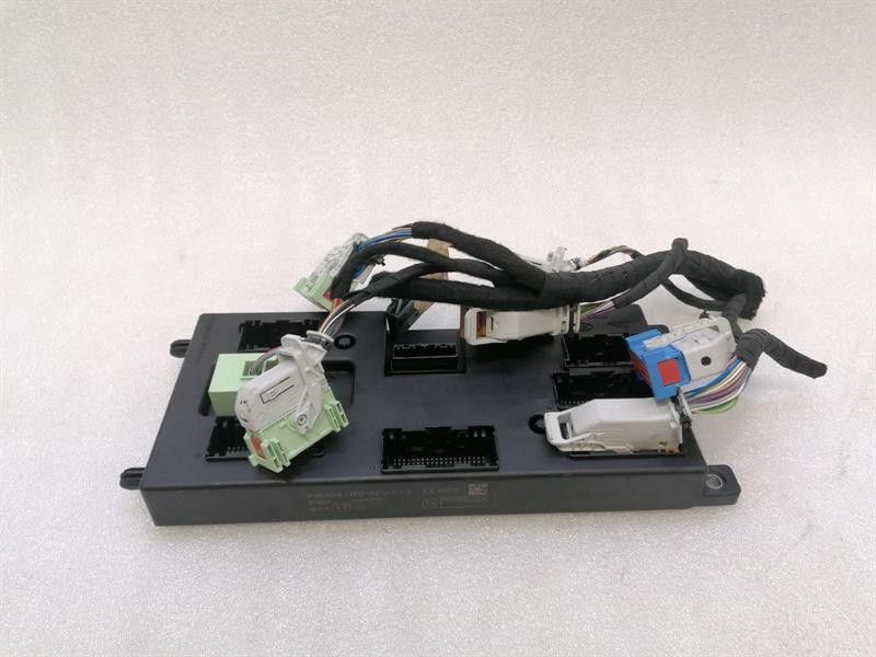 JAGUAR i-PACE X590 EV400 BCM module L8B2-14F041-AG control unit