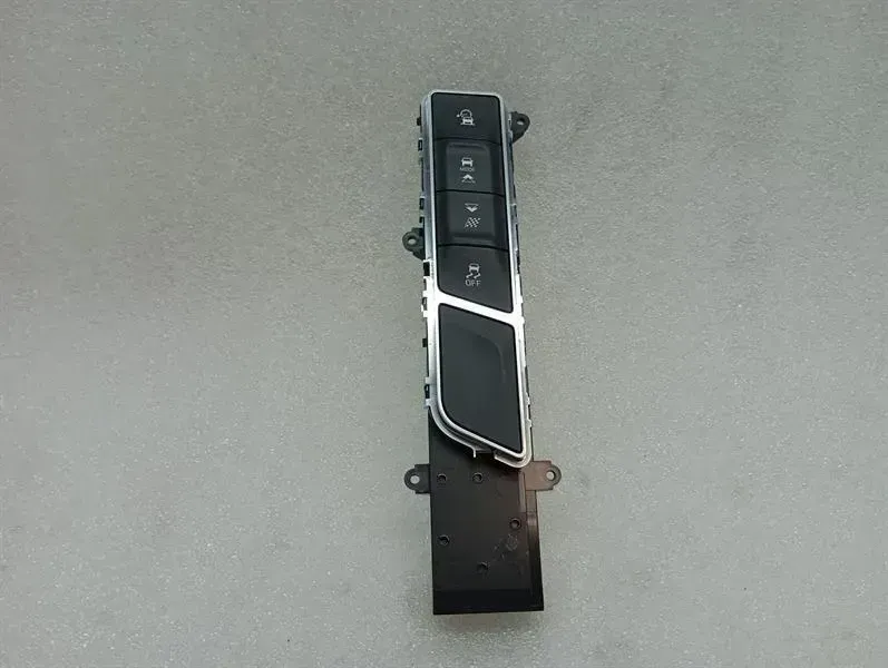 JAGUAR i-PACE X590 EV400 Switch J9D3-14B791-DD Switch