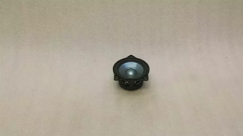 Mercedes S-Class W221 Speaker A2218202302 Loudspeakers Harman Kardon L7