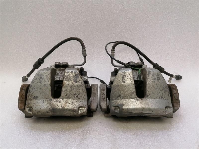 Jaguar i-PACE X590 EV400 Front Brake Caliper T4K16278 Front Brake Caliper Set